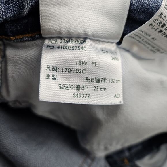 Levis 414 Classic Straight Women's 18W Mid-Rise Medium Wash Stretch Denim Plus - Picture 4 of 9